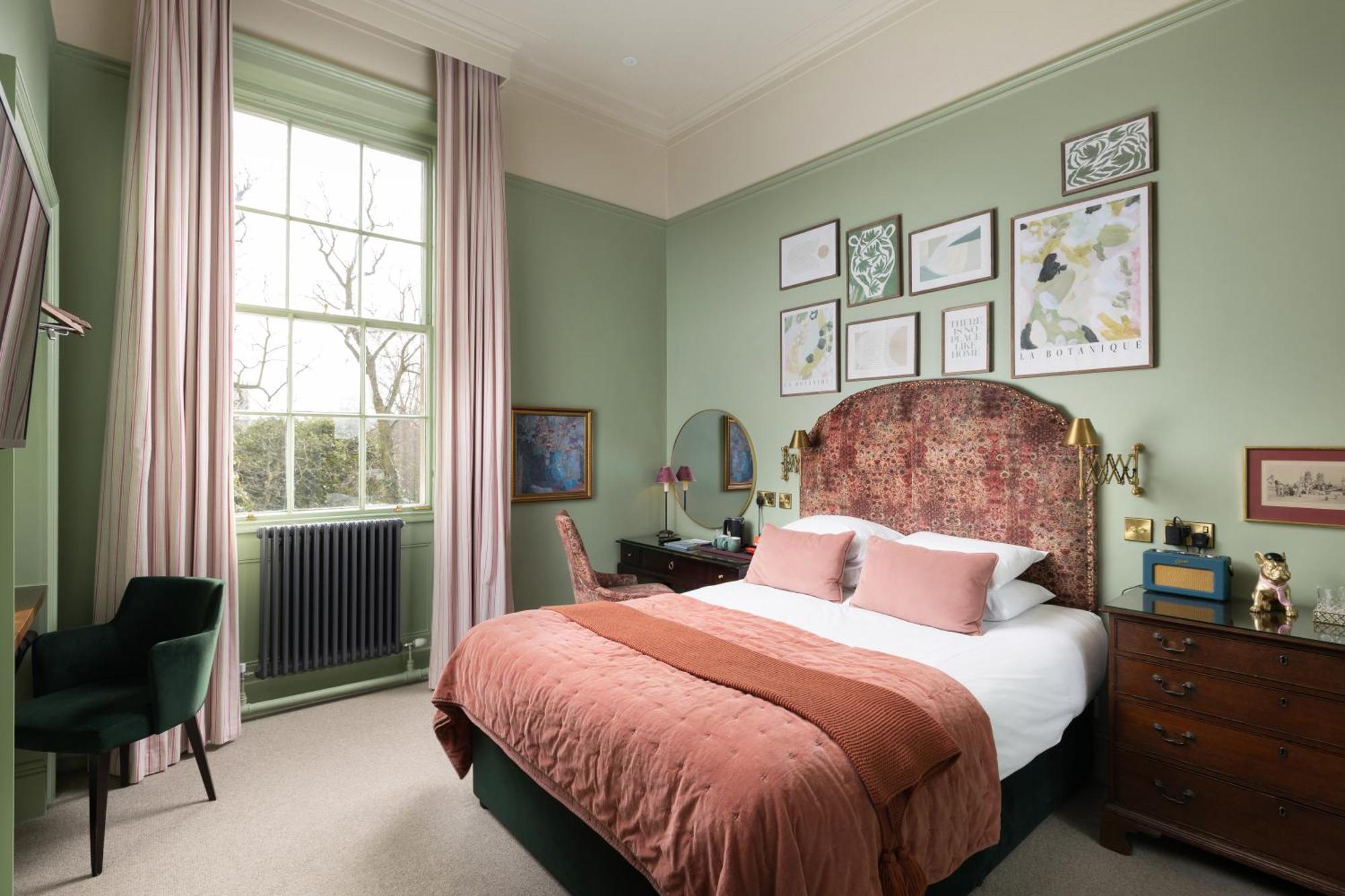 The Churchill Hotel York Bagian luar foto